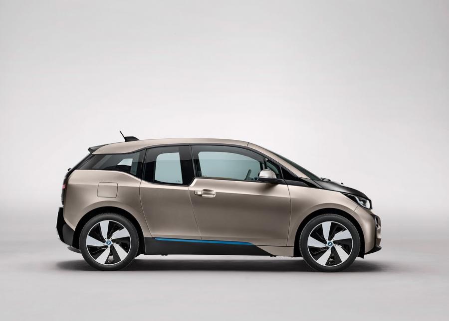  BMW i3 2014 года  (фото 198 из 240)